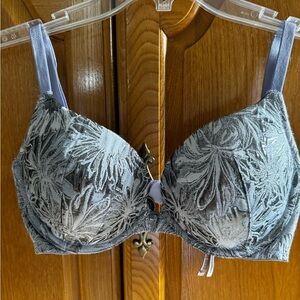 Victoria’s Secret Dream Angels Push Up Bra, 34D, Foil Bling, Purple/Silver.